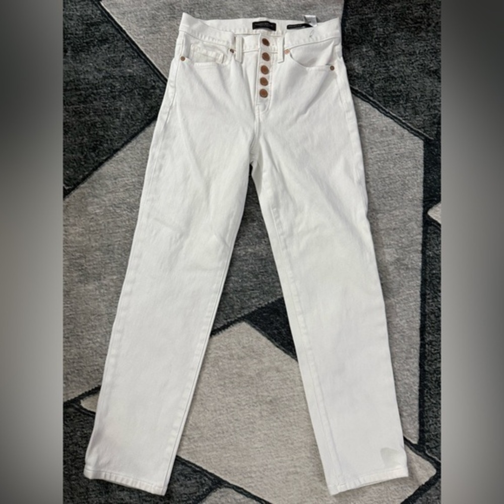Banana Republic High Rise White Jeans Size 27
